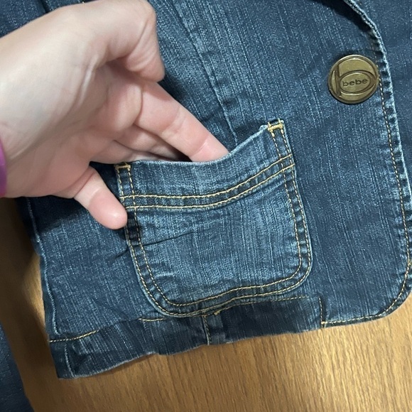 Bebe size small women’s Jean jacket/blazer - Picture 3 of 6